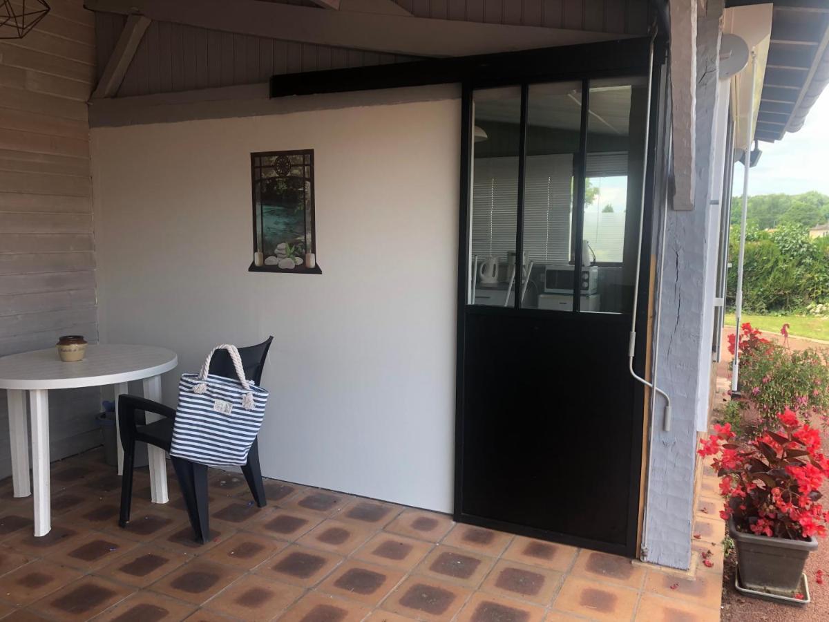 Bed and Breakfast La Ligonne Marillac Exterior foto